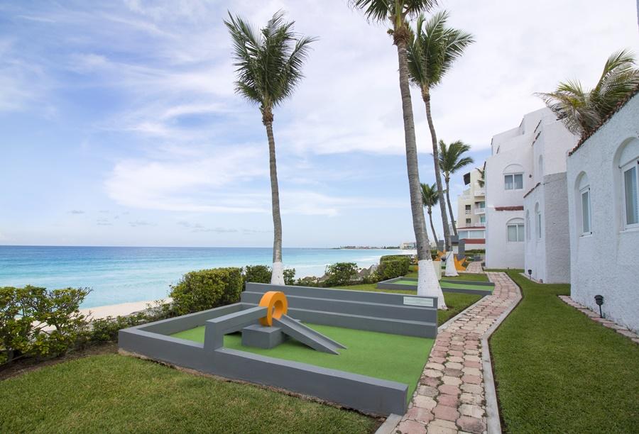 Gr Solaris Cancun Luaran gambar