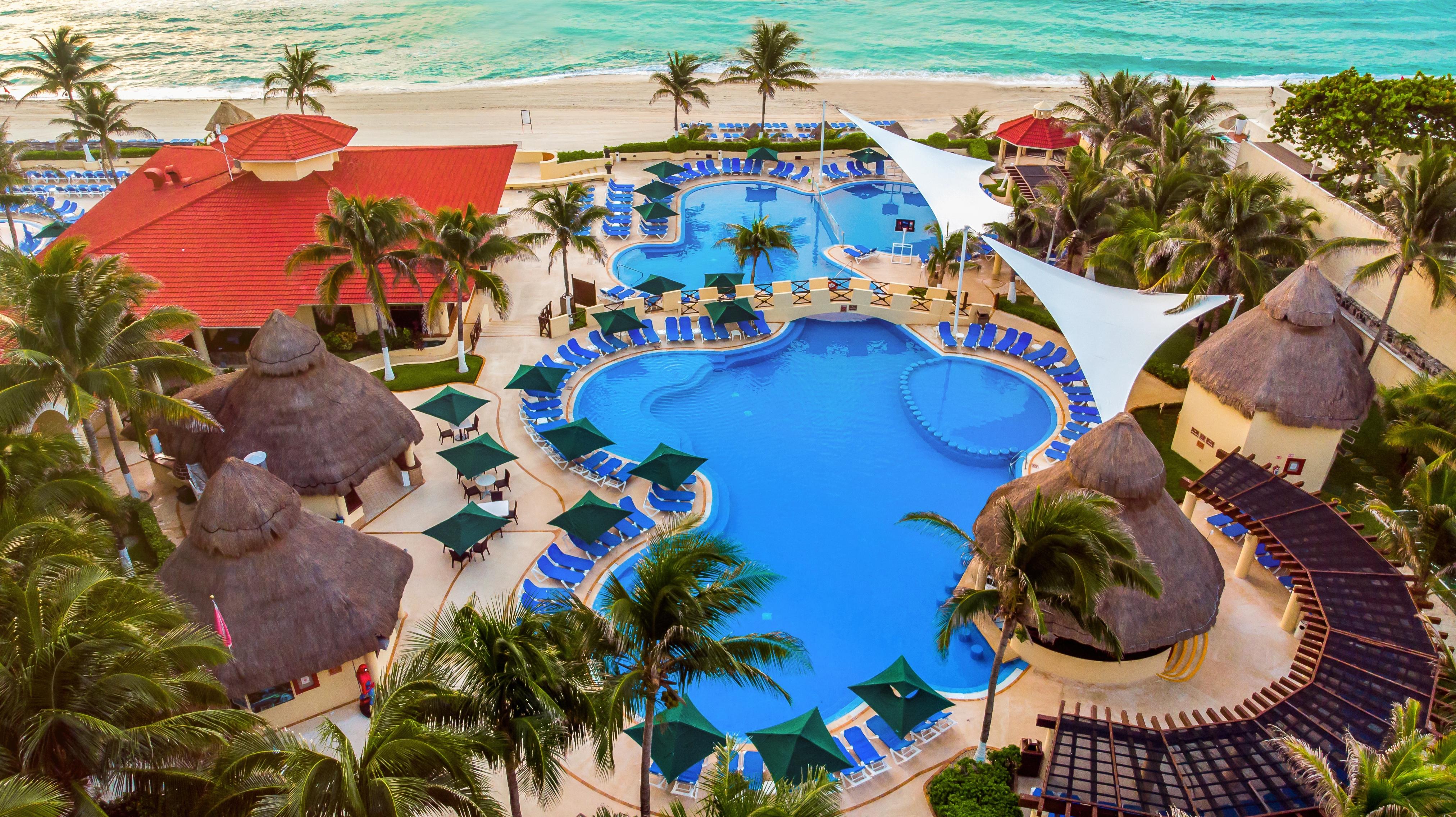 Gr Solaris Cancun Luaran gambar