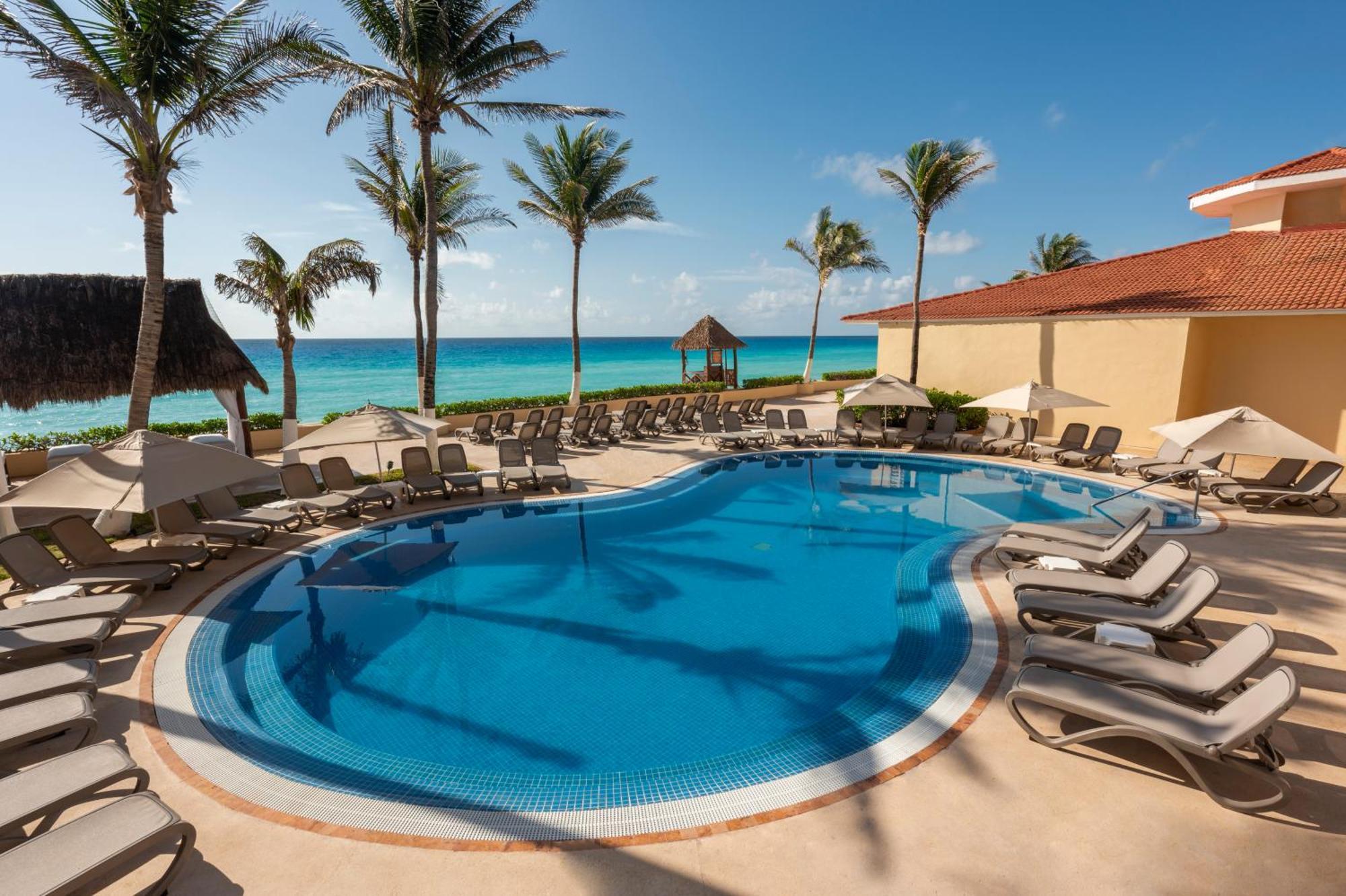 Gr Solaris Cancun Luaran gambar
